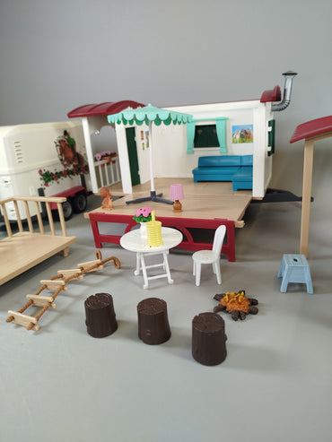 Schleich Pferde-Bauernhof Spielset – Camping mit Figuren & Zubehör