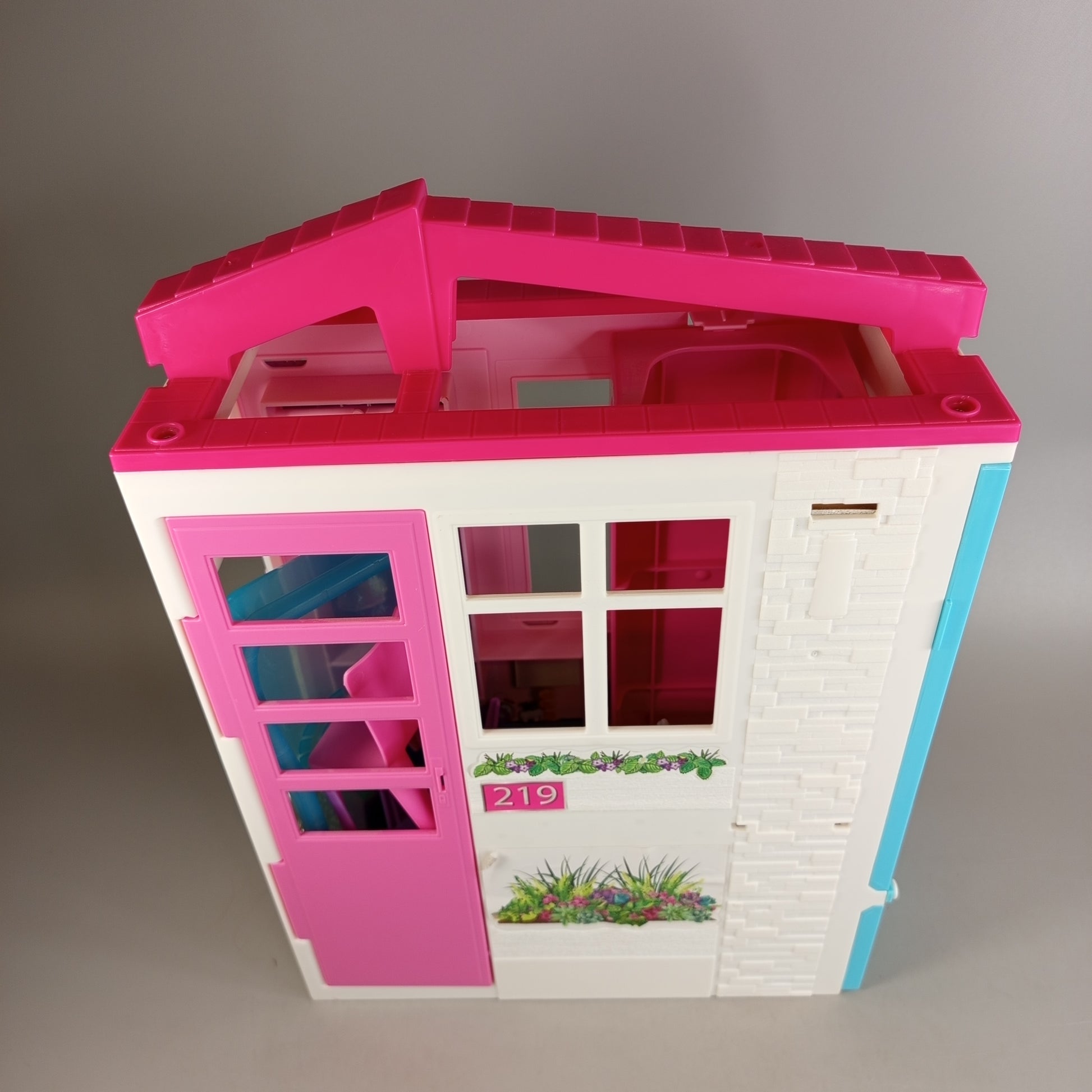 Barbie Puppenhaus Getaway House – mit Zubehör Set