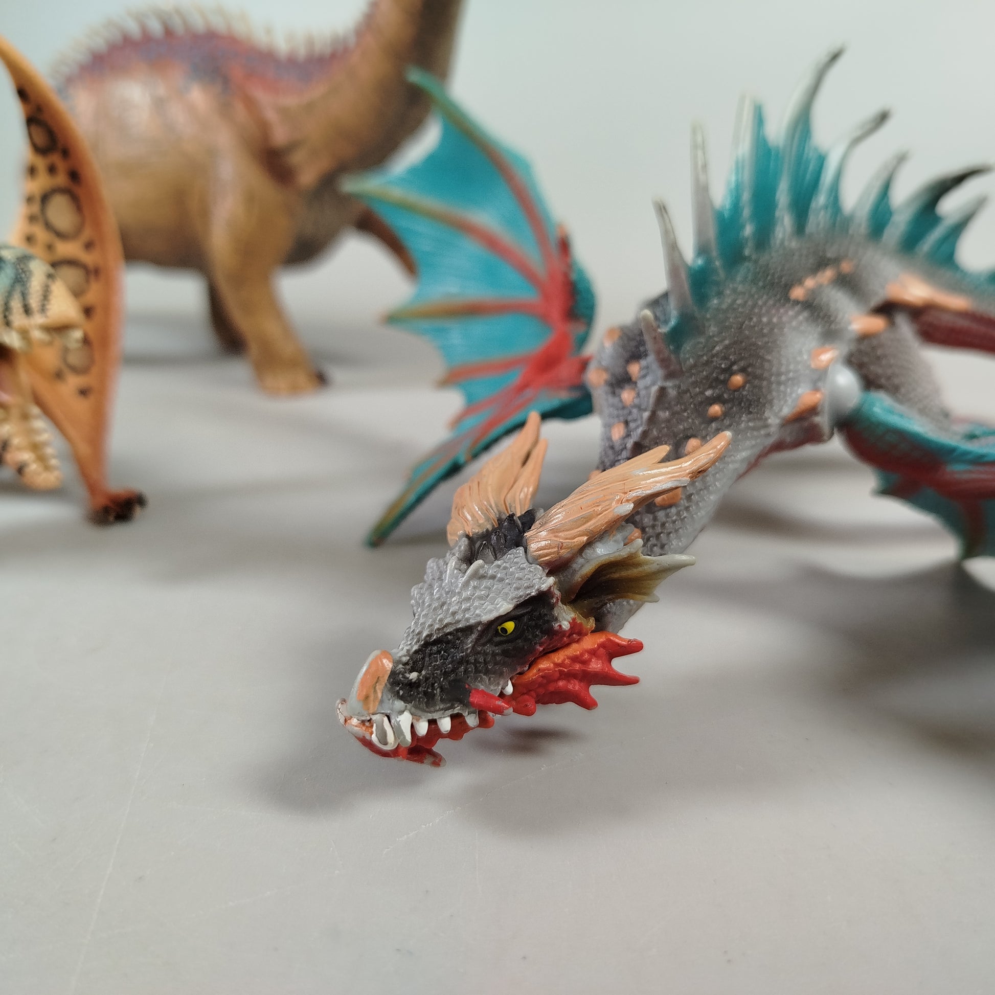 Schleich Dinosaurier & Drache Set von 4 Figuren, sehr gut