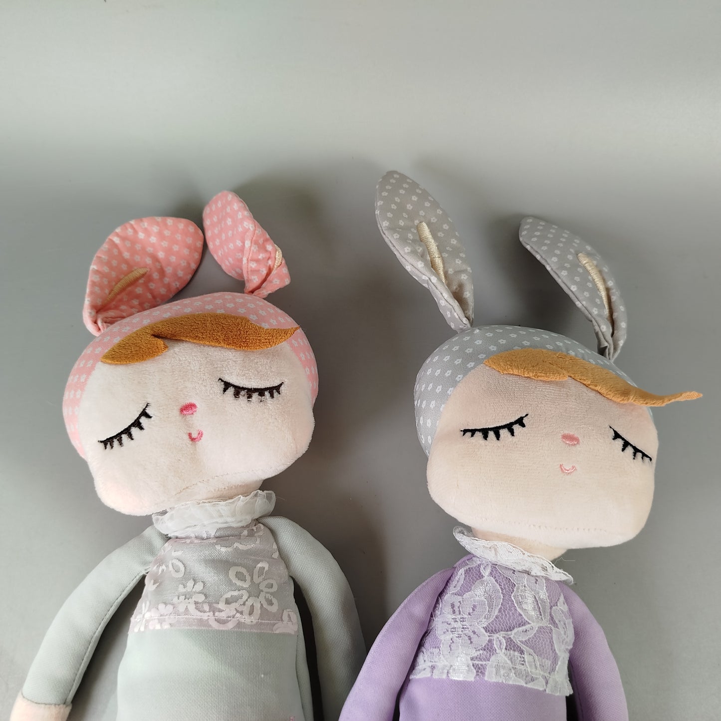 Miniroom Stoffpuppen-Set, 2 Stück – Hasenohren, sehr guter Zustand