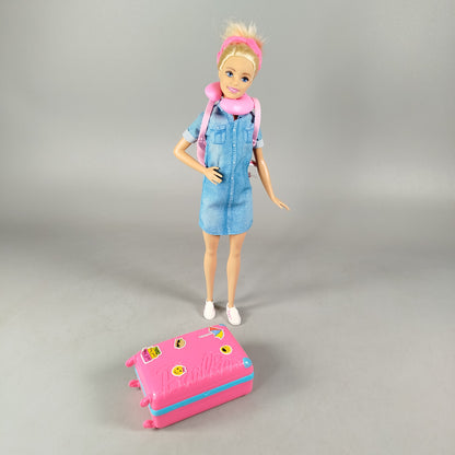 Mattel Barbie Reise-Puppe FWV25 Puppe
