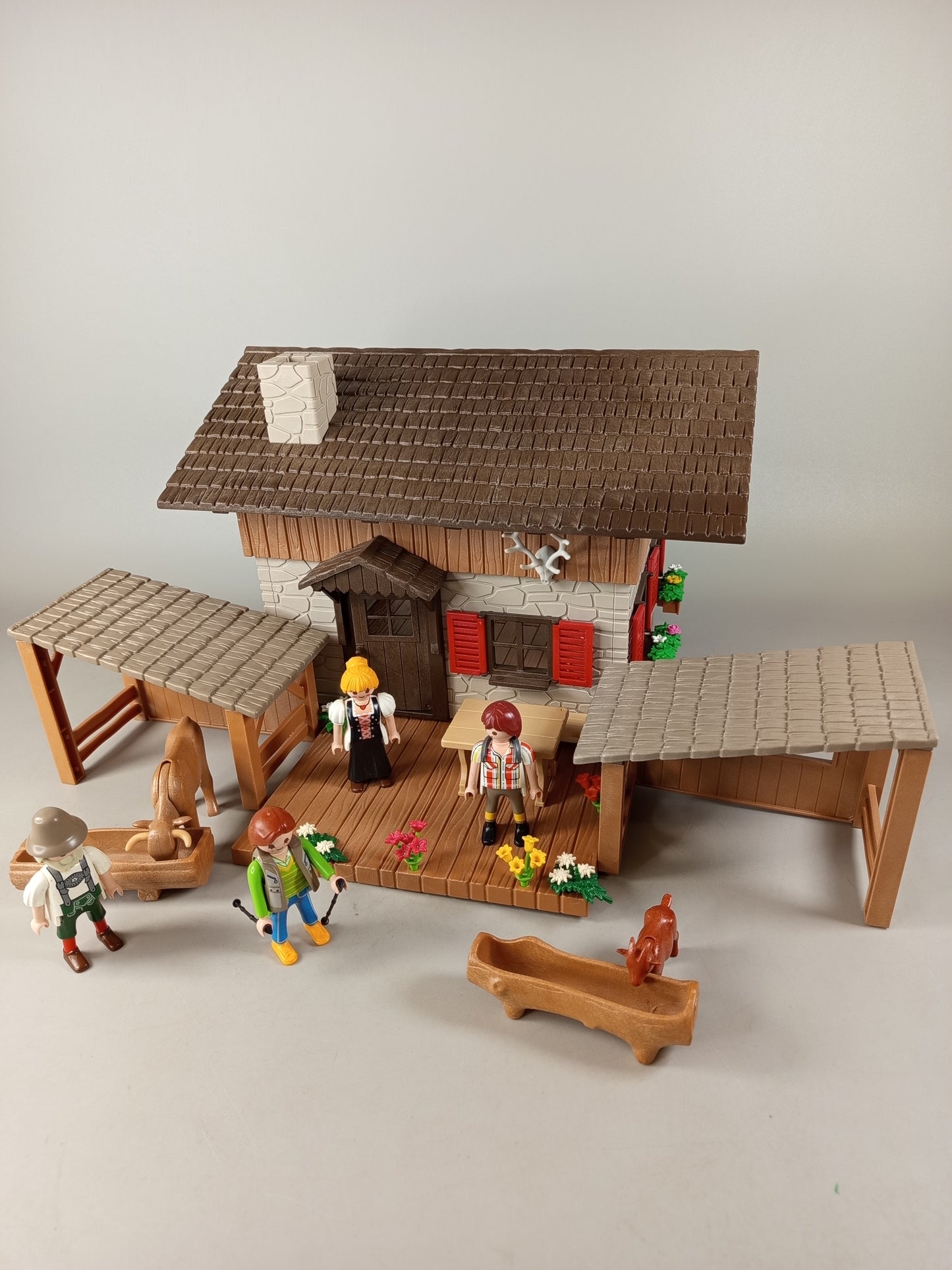Playmobil Bundle Bauernhof Haus, Figuren & Tiere