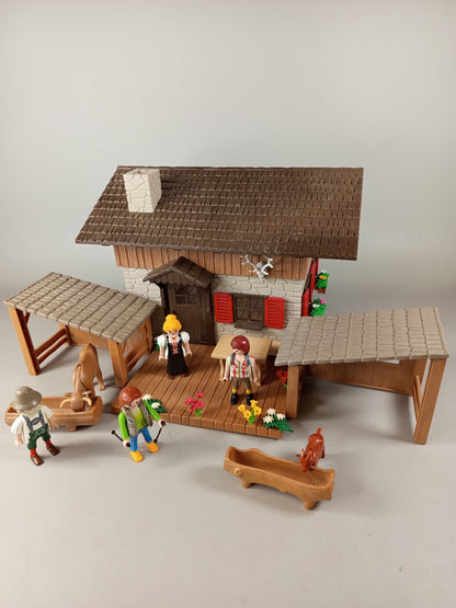 Playmobil Bundle Bauernhof Haus, Figuren & Tiere