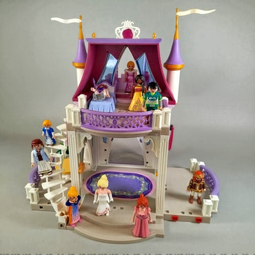Playmobil Prinzessinnen Schloss – mit 11 Figuren & Zubehör  