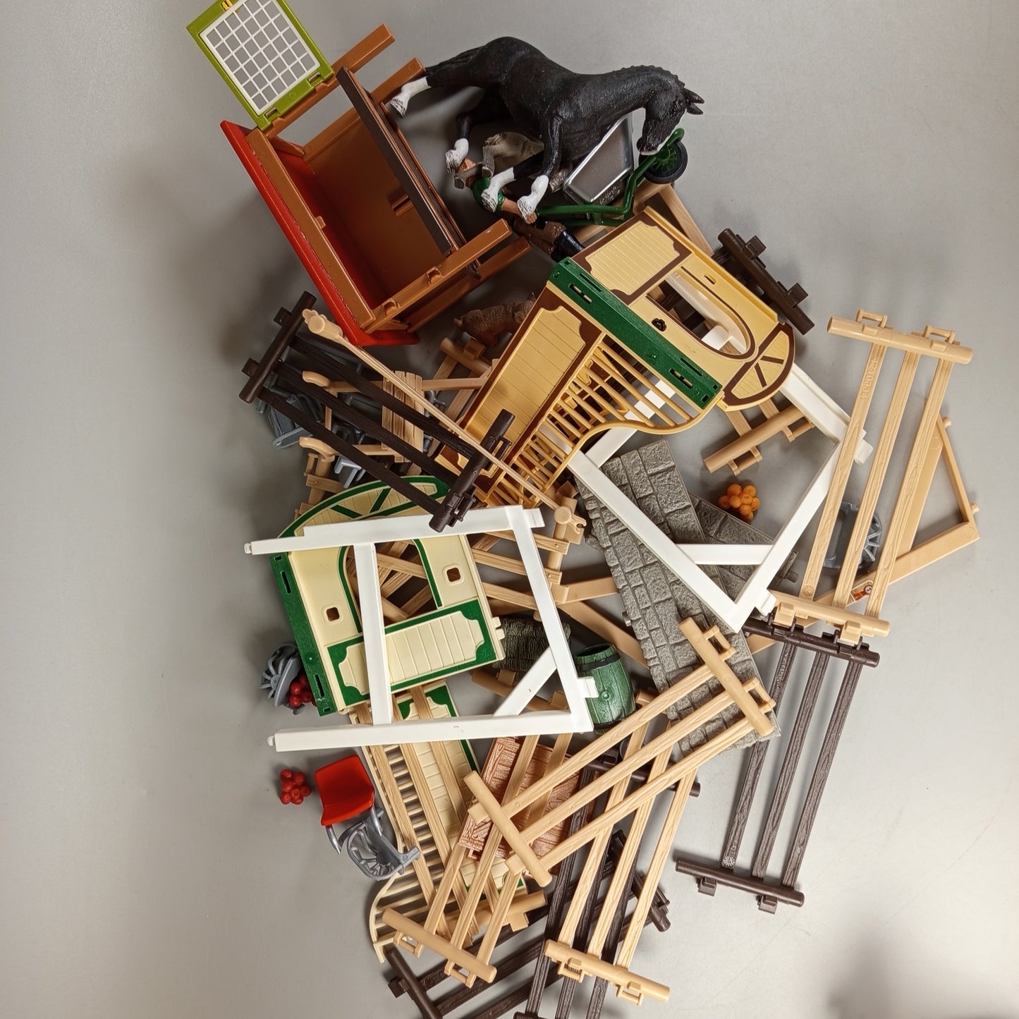 Schleich Reiterspielset Stall, gebraucht, ab 3 4 5 Jahre | ✅ geprüft 