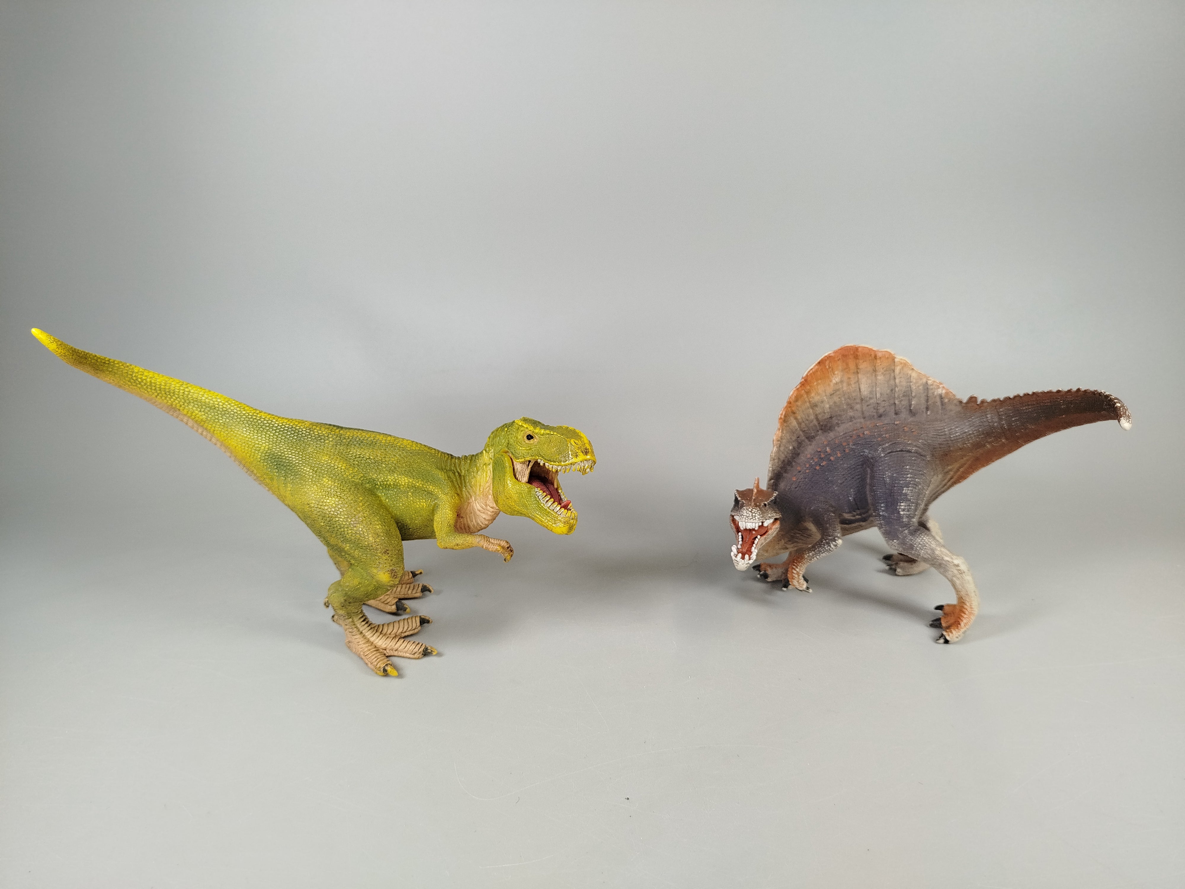 Schleich Dinosaurier Set – T Rex & Spinosaurus (2 teilig)