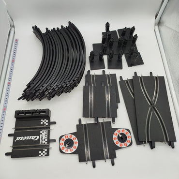 Carrera Bundle GO!!! Cars 4x Slotcars, gebraucht, ab 6 Jahre 