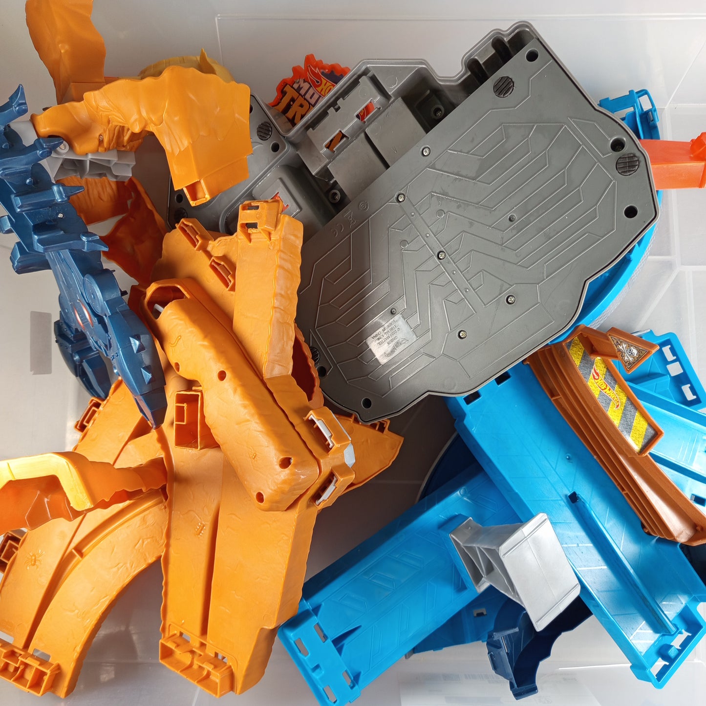 Hot Wheels Monster Trucks Spieleset mit Zubehör