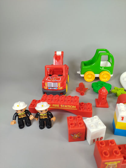 Duplo & Primo  Feuerwehr-Spielset mit Bausteinen Fahrzeugen Figuren