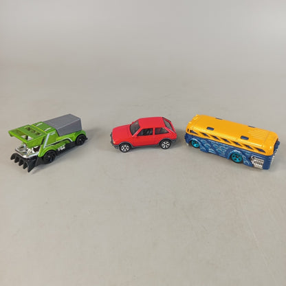 Hot Wheels Bundle Autos Traktor Rakete Feuerwehr