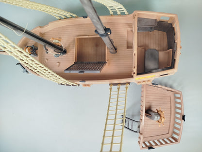 Vintage Piratenschiff Set – mit Figuren und Kanonen, unvollständig