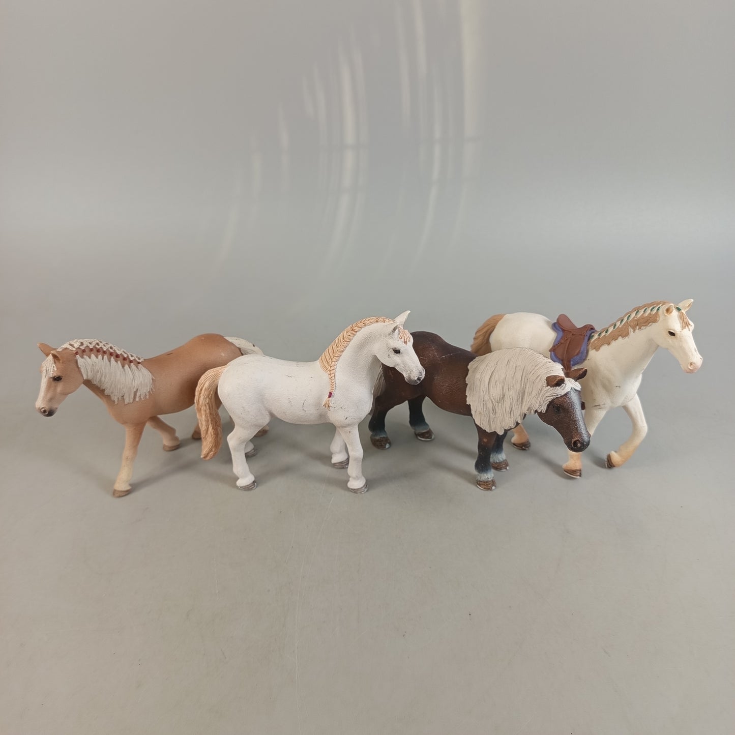 Schleich Bundle Pferde 5x mit Sattel, gebraucht, ab 3 4 5 Jahre | ✅ geprüft 