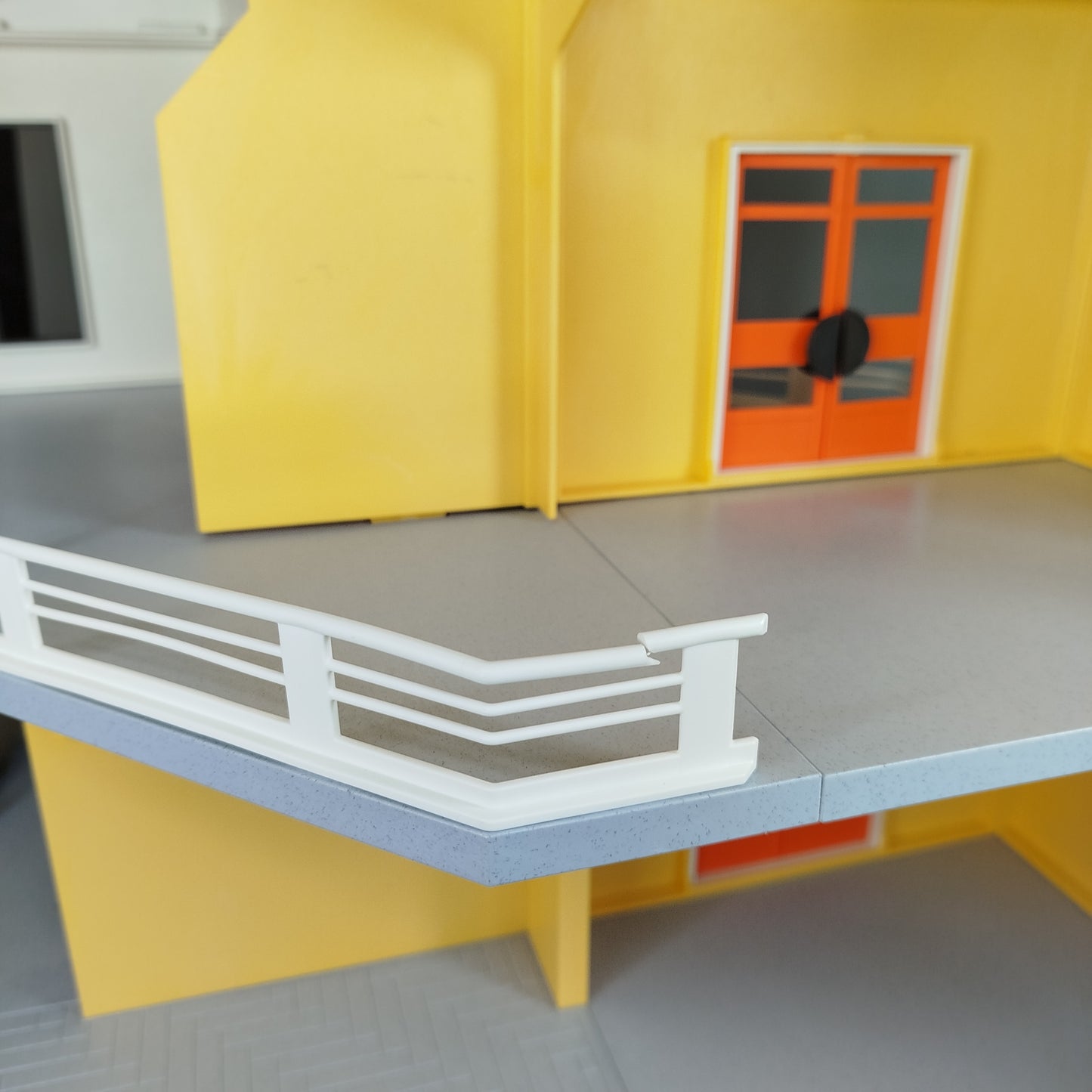 Playmobil City Life Wohnhaus 9266 mit Zubehör