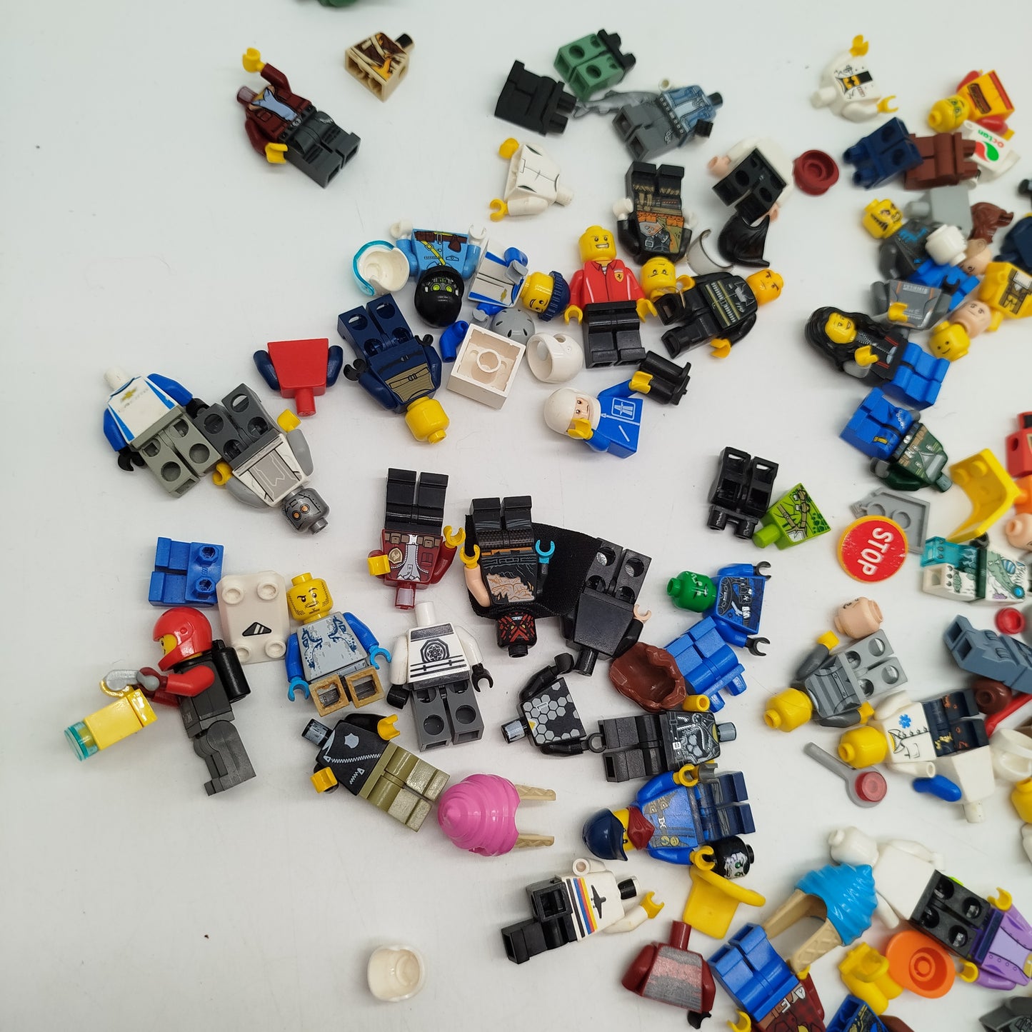 LEGO Figuren und kompatibel mit LEGO - Figurenteile, Zubehör, Drache