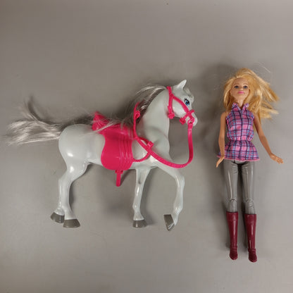 Barbie Reitset mit Pferd und Puppe
