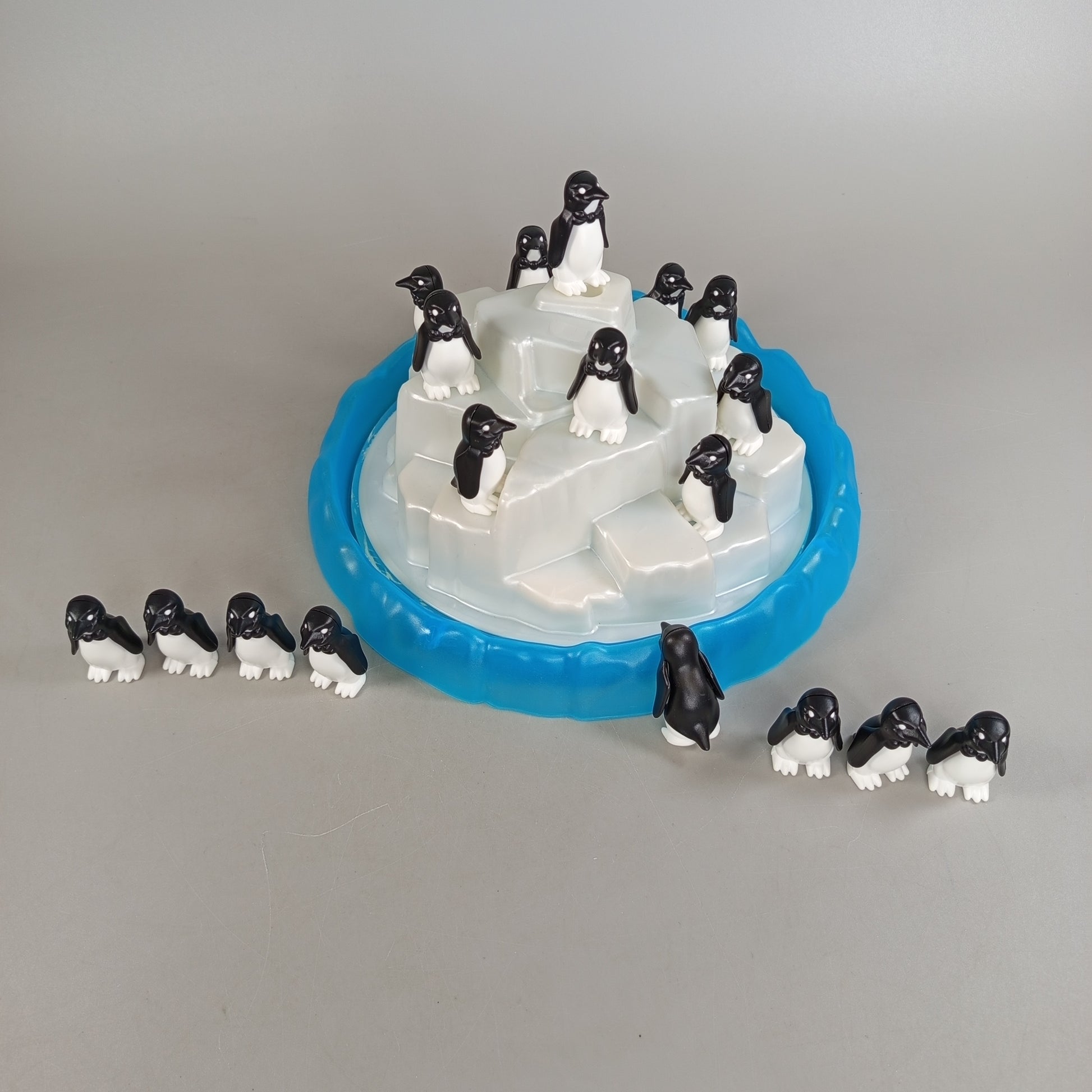 Ravensburger Brettspiel – Plitsch-Platsch Pinguin, OVP