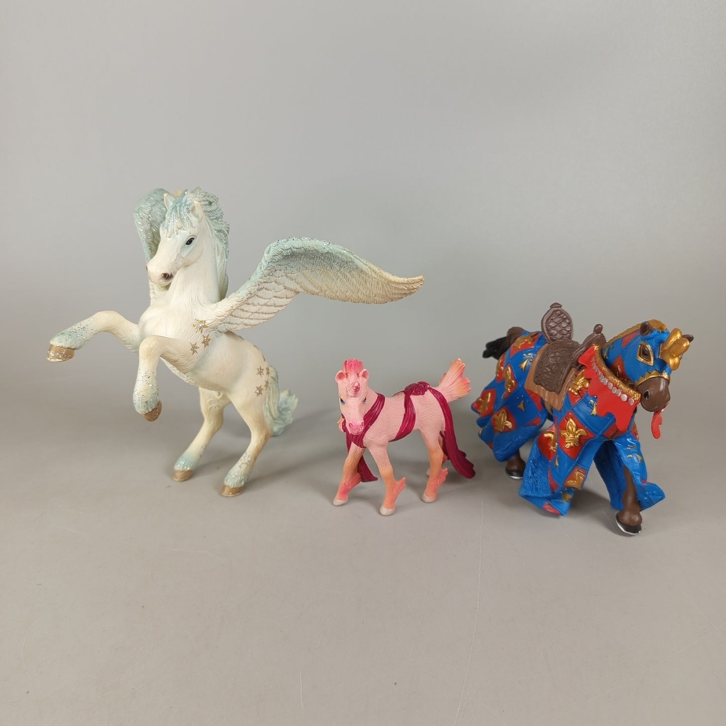 Schleich Bundle Ritter Tiere Set von 7 Figuren