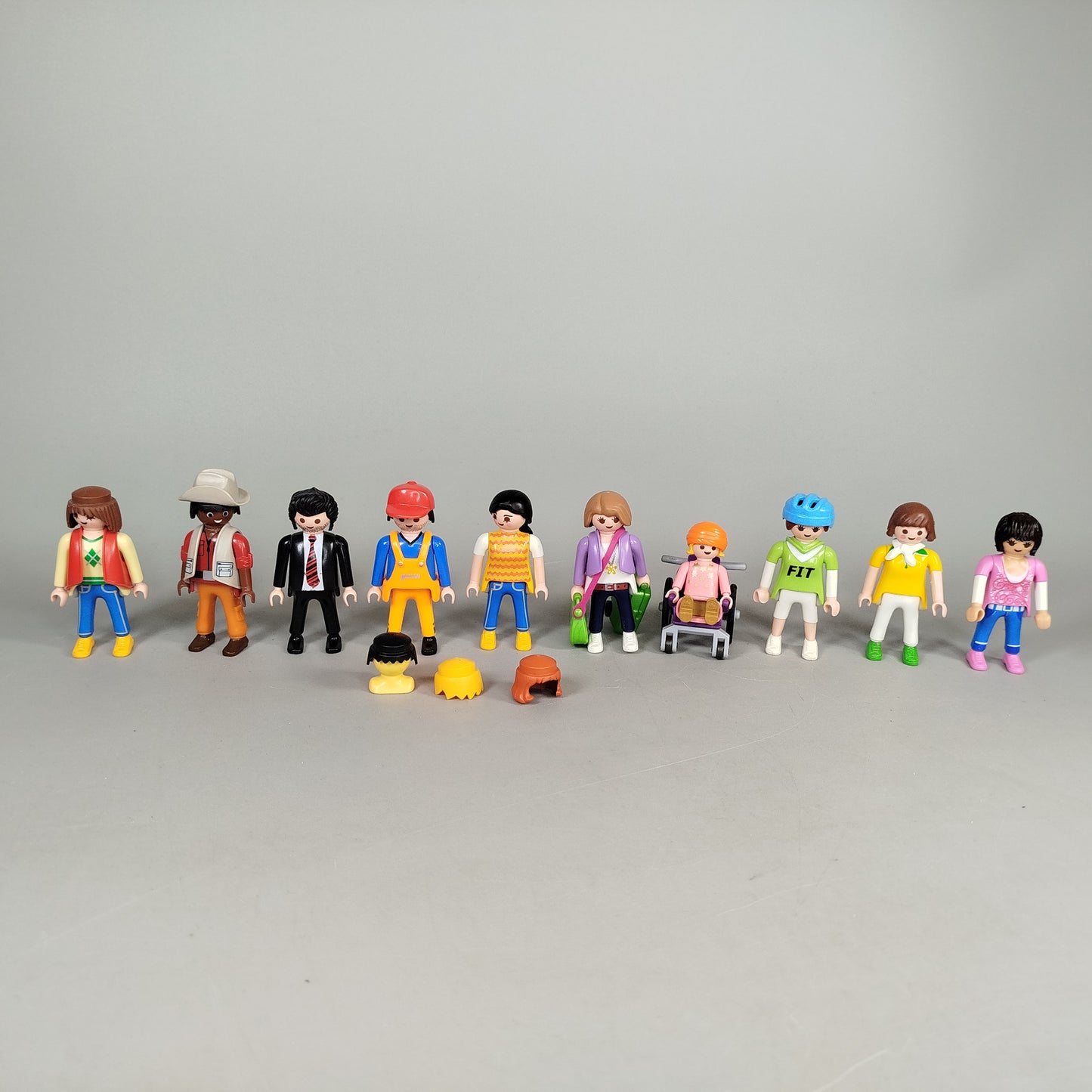 Playmobil Figuren Set von 12 Charakteren – gemischt aus verschiedenen Themen
