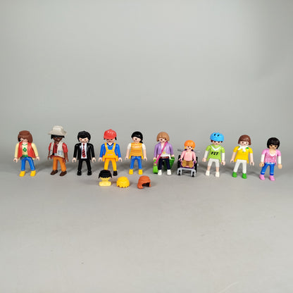Playmobil Figuren Set von 12 Charakteren – gemischt aus verschiedenen Themen