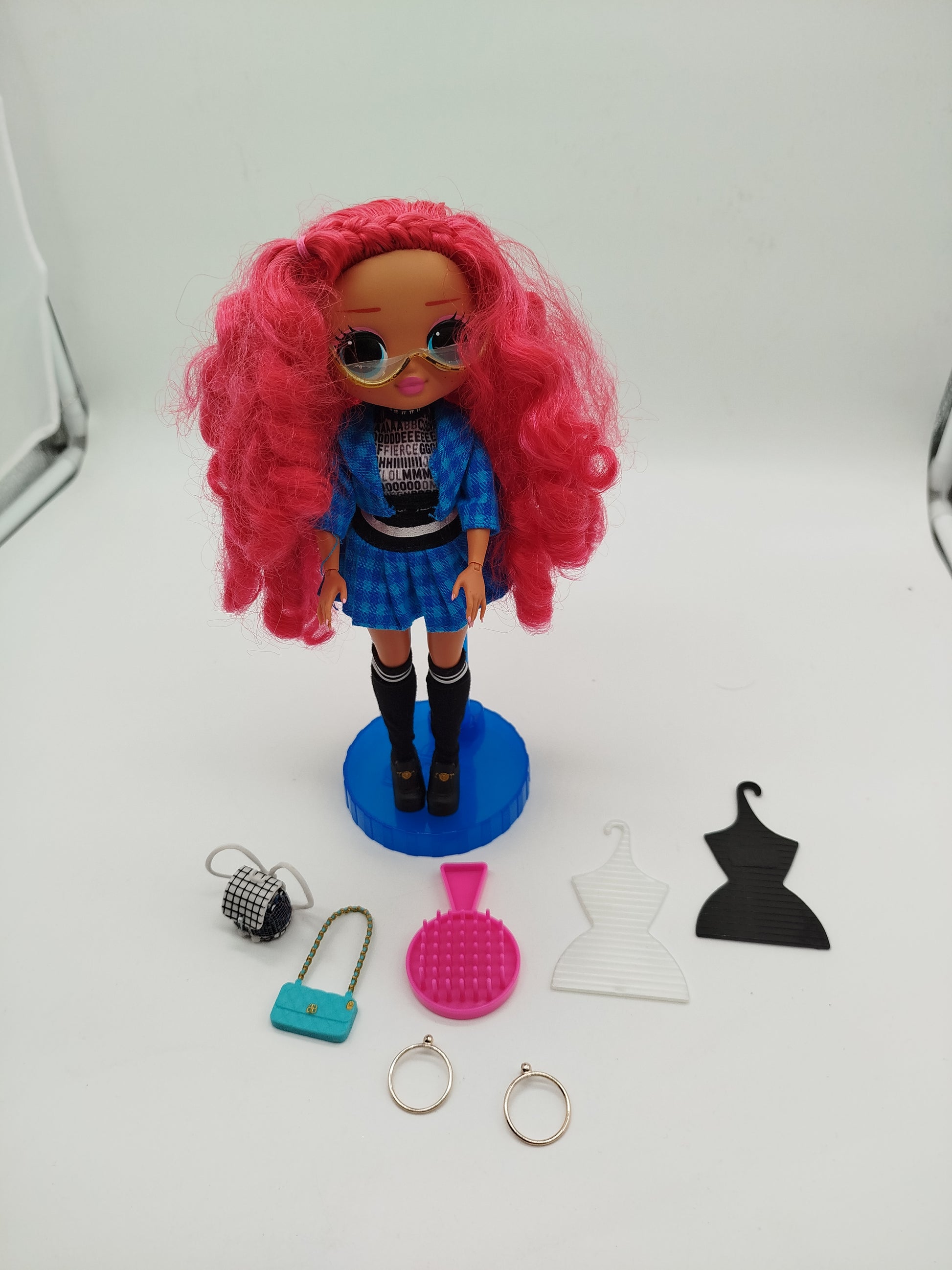 2 L.O.L. Modepuppen mit Accessoires