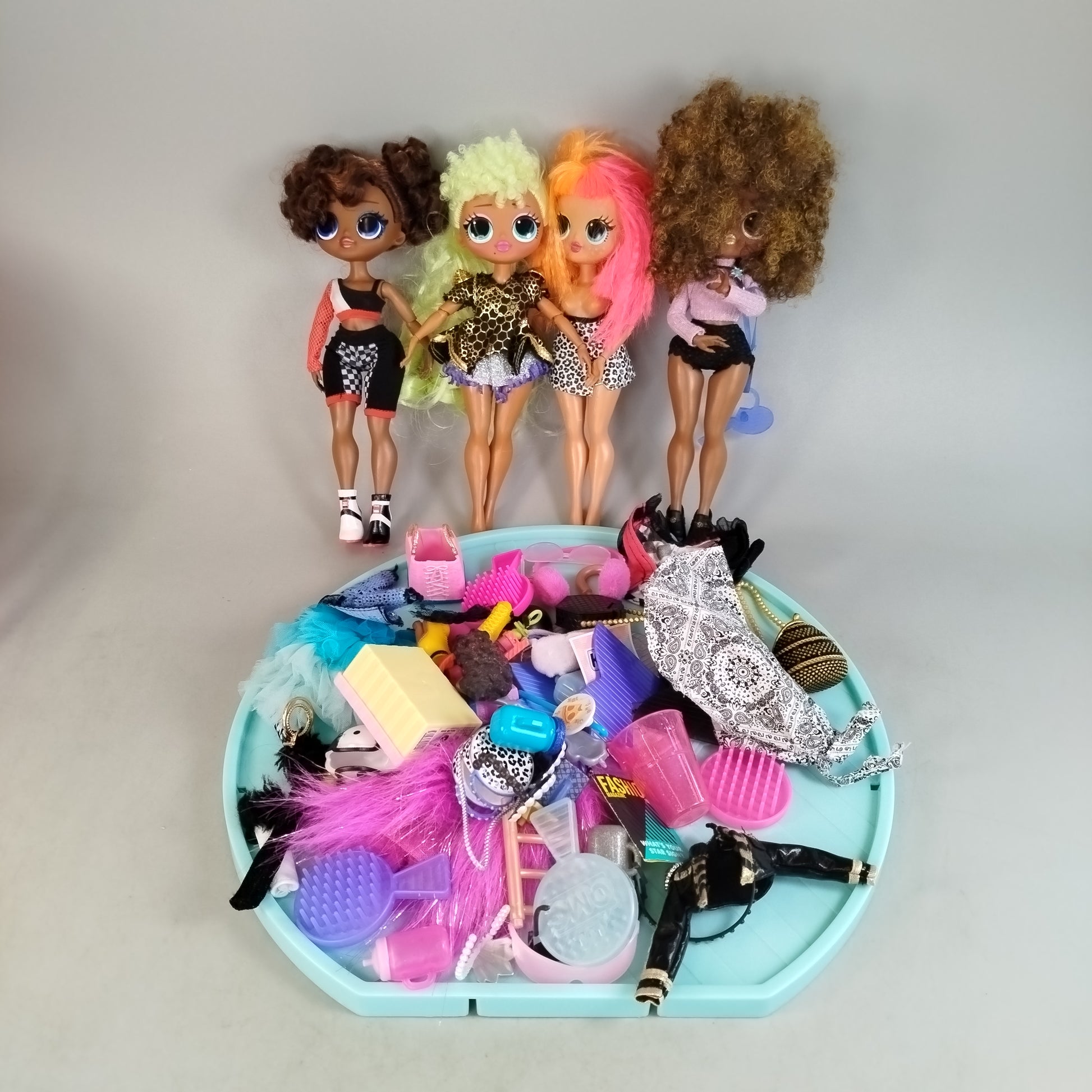 L.O.L. Surprise! Bundle O.M.G. 4x Puppen, ab 3 4 5 Jahre | ✅ geprüft 