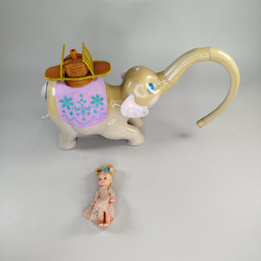  Vintage Spielset „Elefant mit Prinzessinnenpuppe“