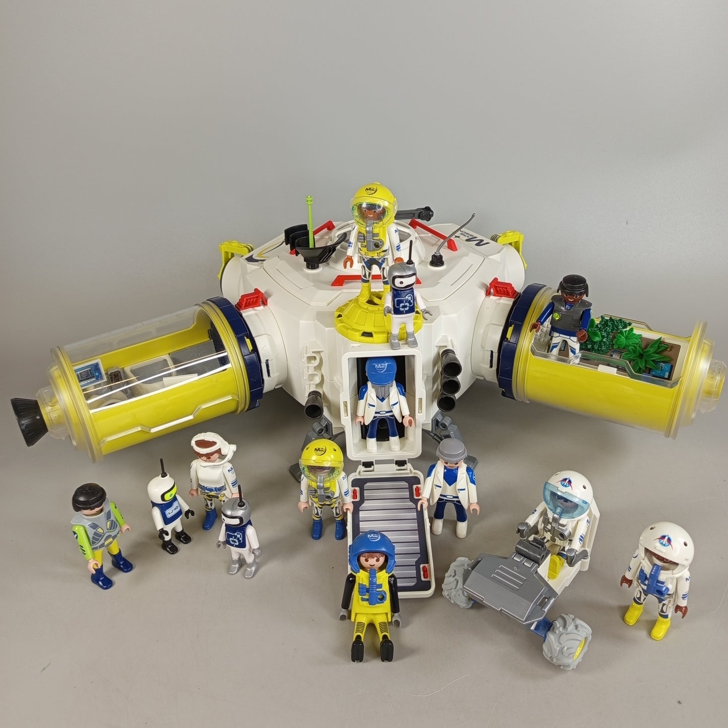 Playmobil Raumstation – Set mit 17 Figuren & Zubehör