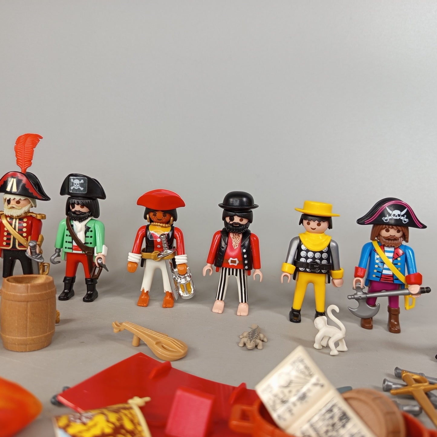 Bundle Playmobil 13x Piraten Figuren, gebraucht, ab 6 Jahre 