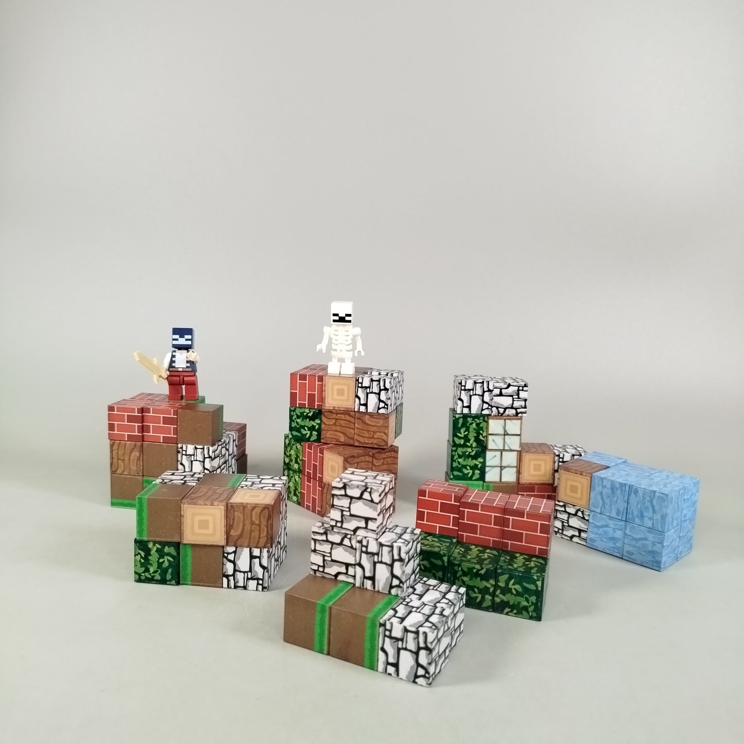 Baustein-Set mit Figuren