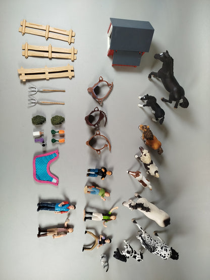 Schleich Reiterhof Spielset - Tiere, Figuren & Zubehör