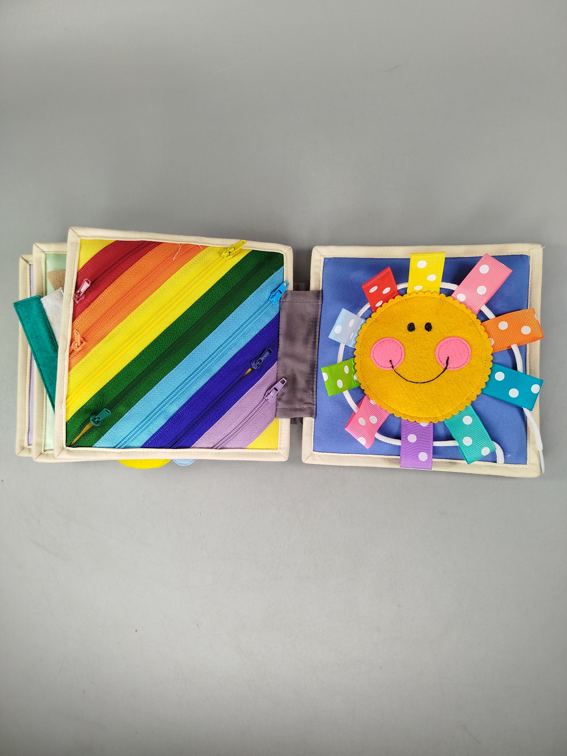 Jolly Designs Stoff-Aktivitätenbuch, wie neu, ab 3 4 5 Jahre | ✅ geprüft 