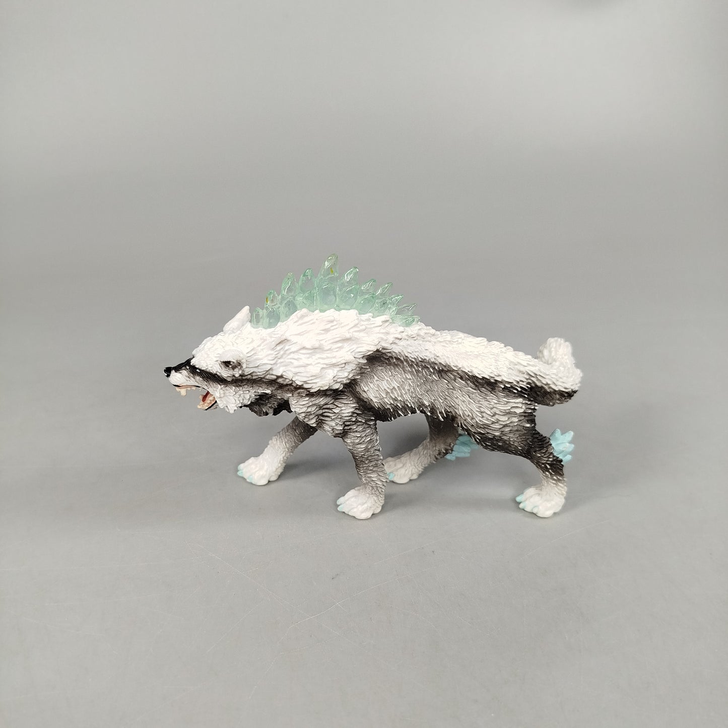 Schleich Eldrador Figur Sammelfigur Schneewolf- 42452