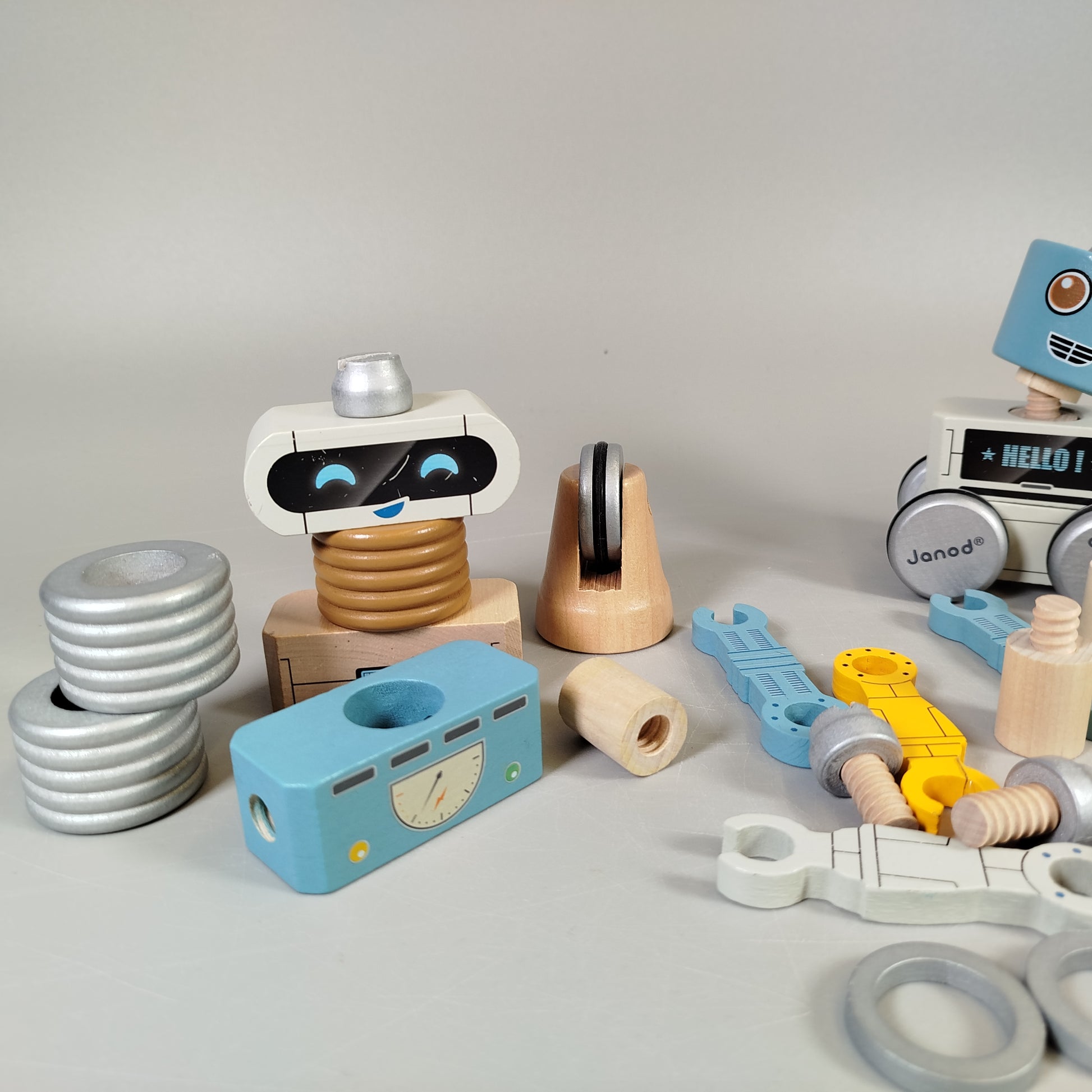 Janod Roboter Holzspielzeug Set, kreativ, vielseitig, pädagogisch