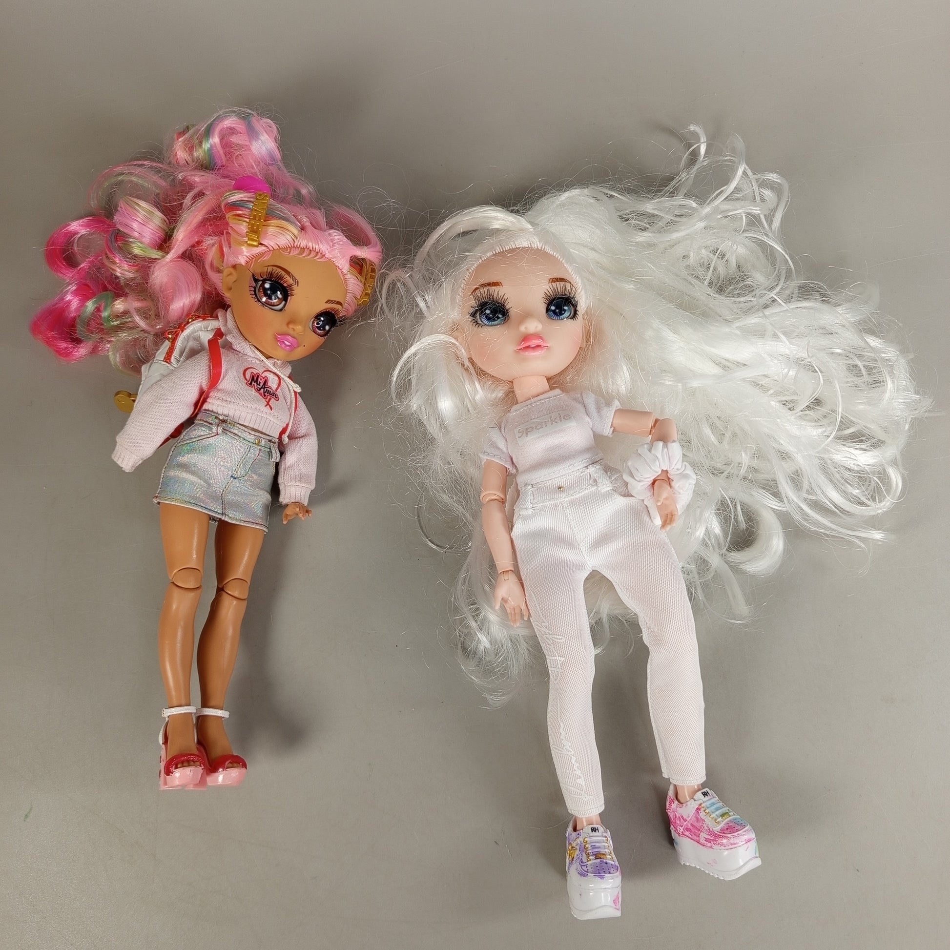 Rainbow High Modepuppen Kia Hart & Marina – Set von 2 Puppen