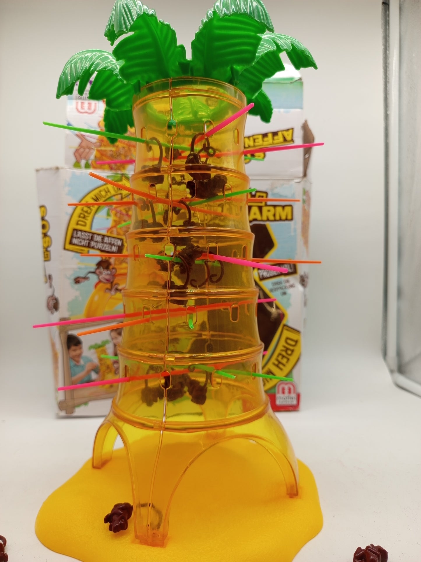 Mattel Games S.O.S. Affenalarm – Geschicklichkeits-Brettspiel, OVP