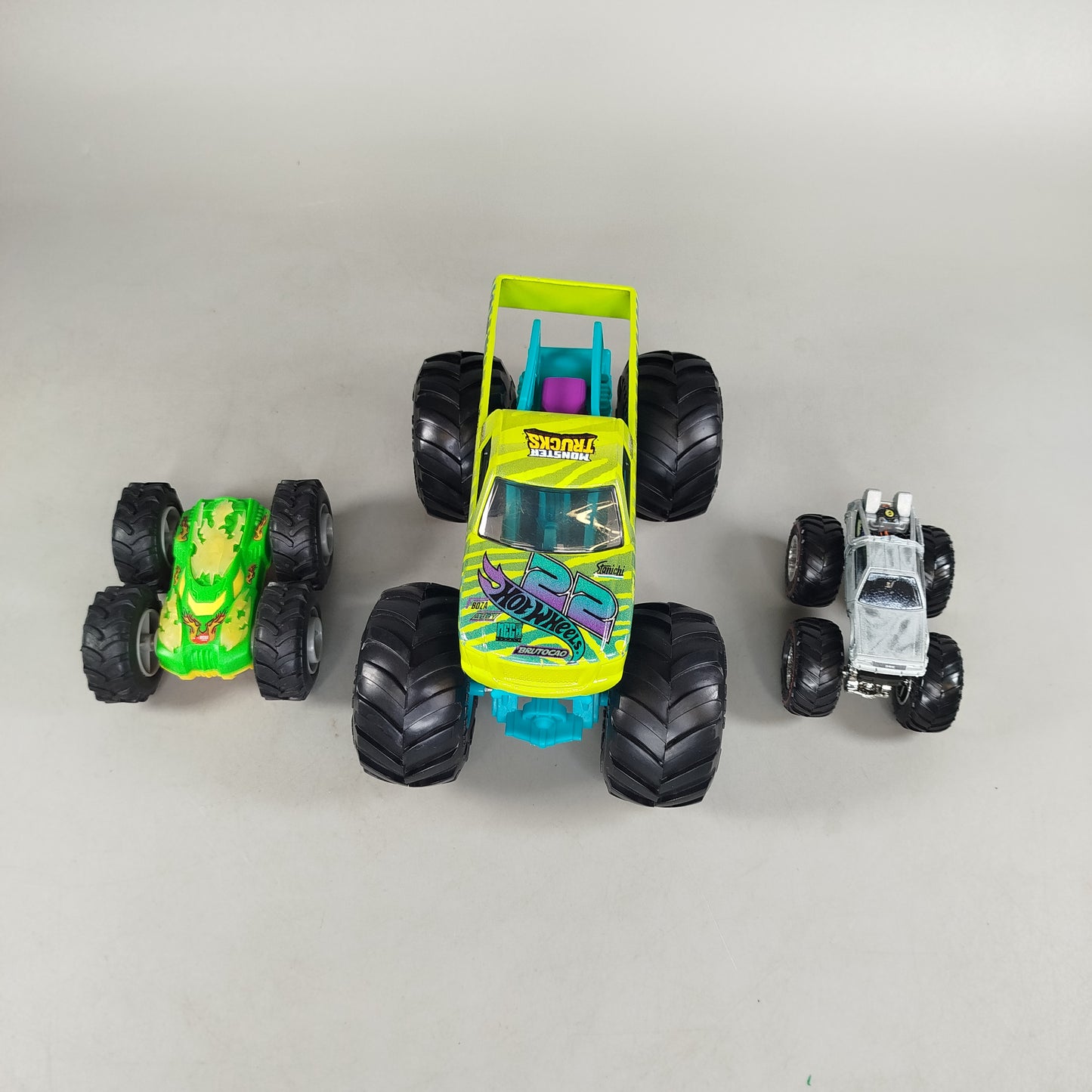 Hot Wheels Bundle Monster Trucks 4x Monstertruck