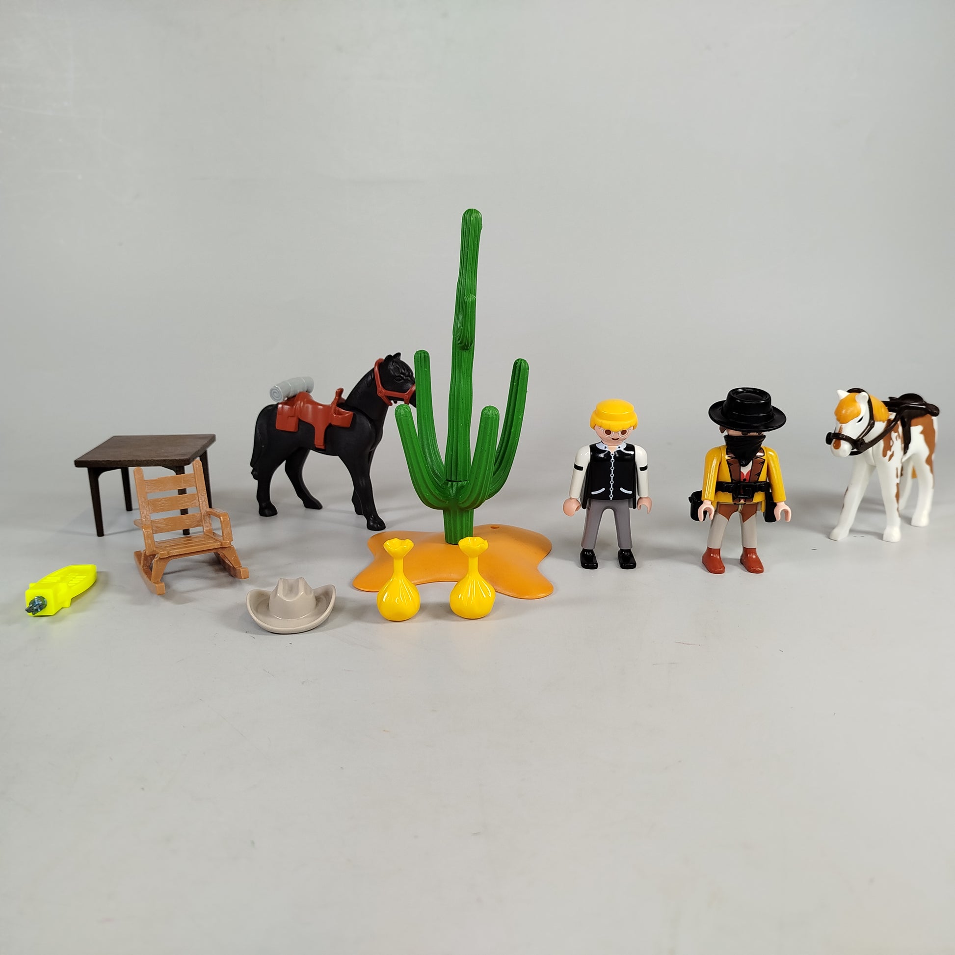 Playmobil Western Stadt mit Sheriff- und Bankgebäude