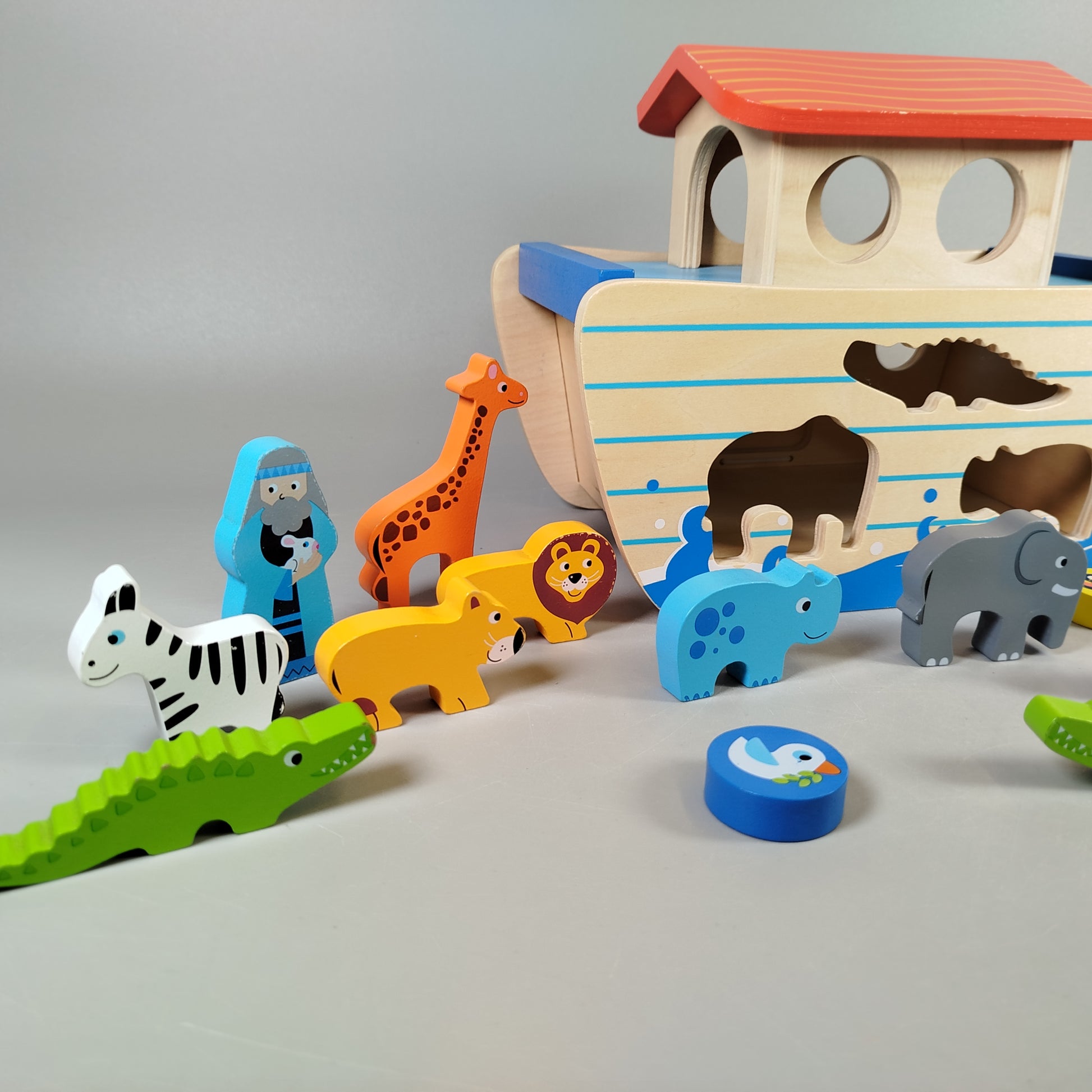 Holz-Arche Noah Spielset – 16 Figuren & Tiere, sehr gut