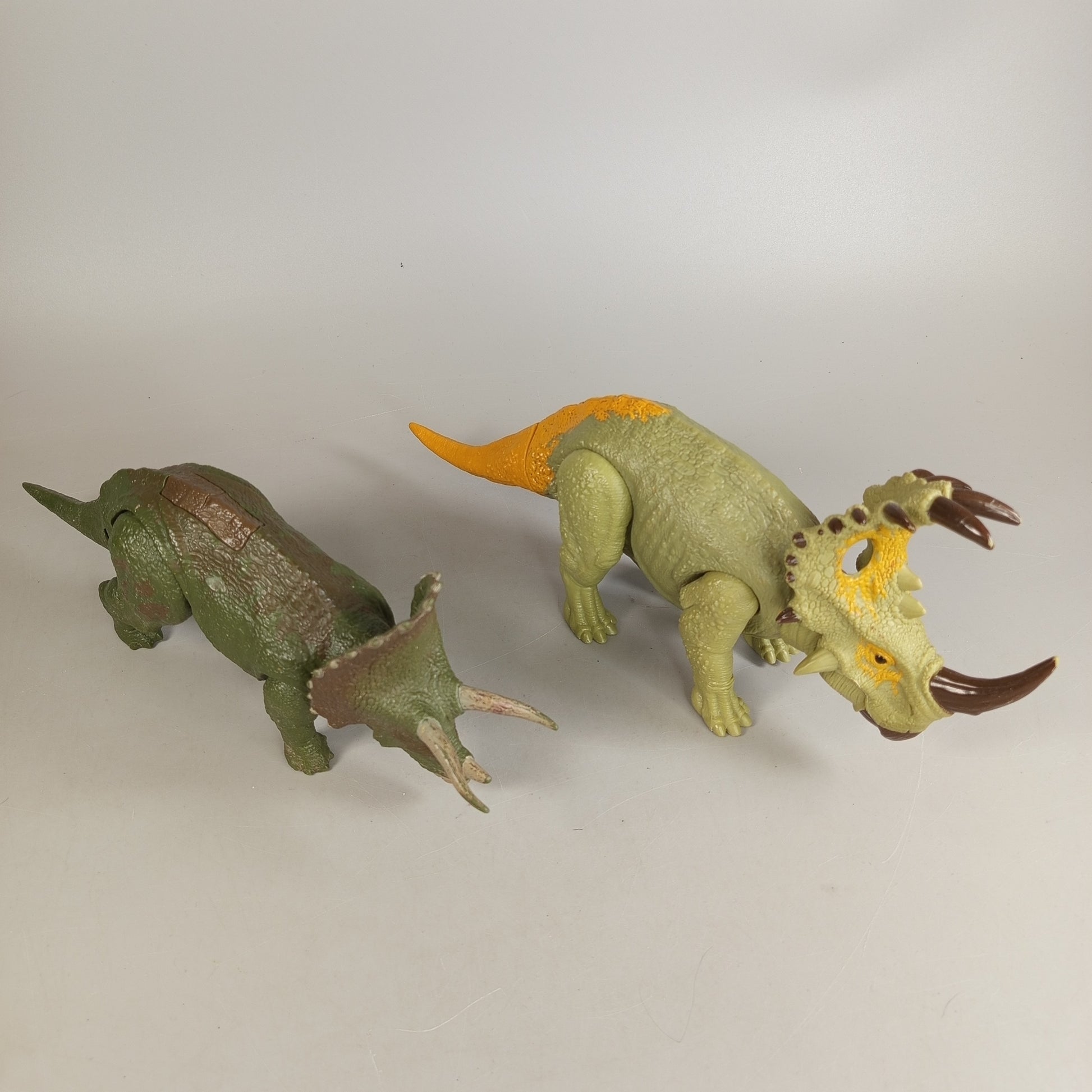 Dinosaurier Figuren-Set – Triceratops & Ceratopsier, beweglich