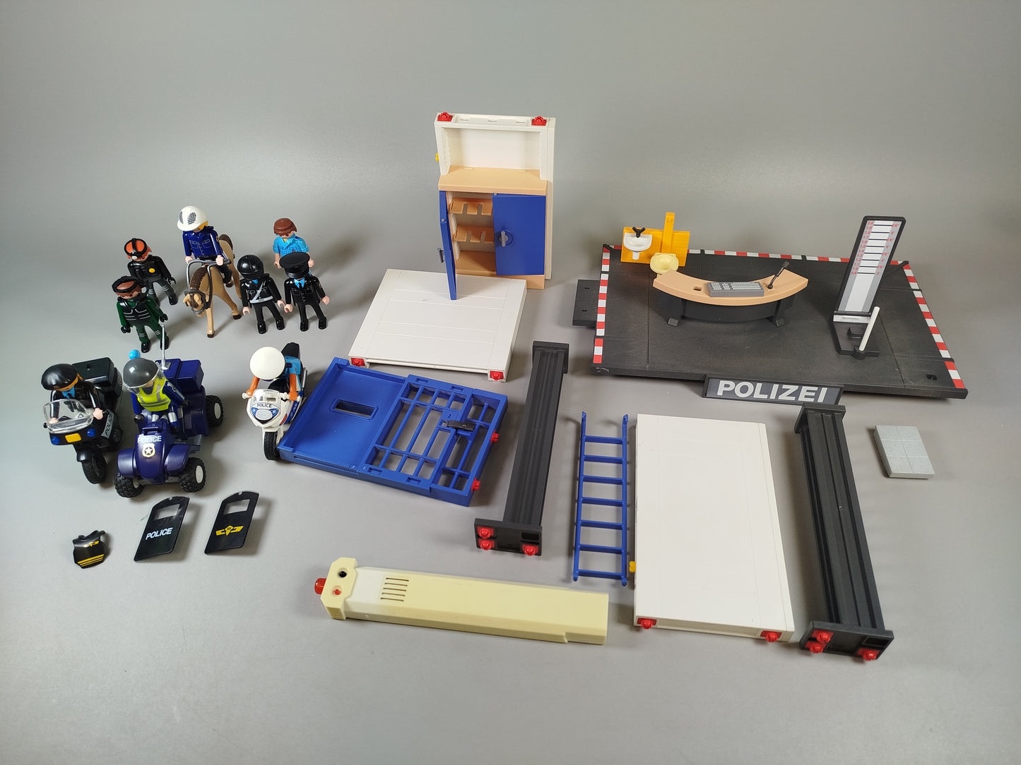 Playmobil Polizei Spielset - Fahrzeuge & Figuren, gut erhalten