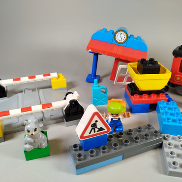 LEGO DUPLO Zugset – Lokomotive, Wagen & Schienen Set
