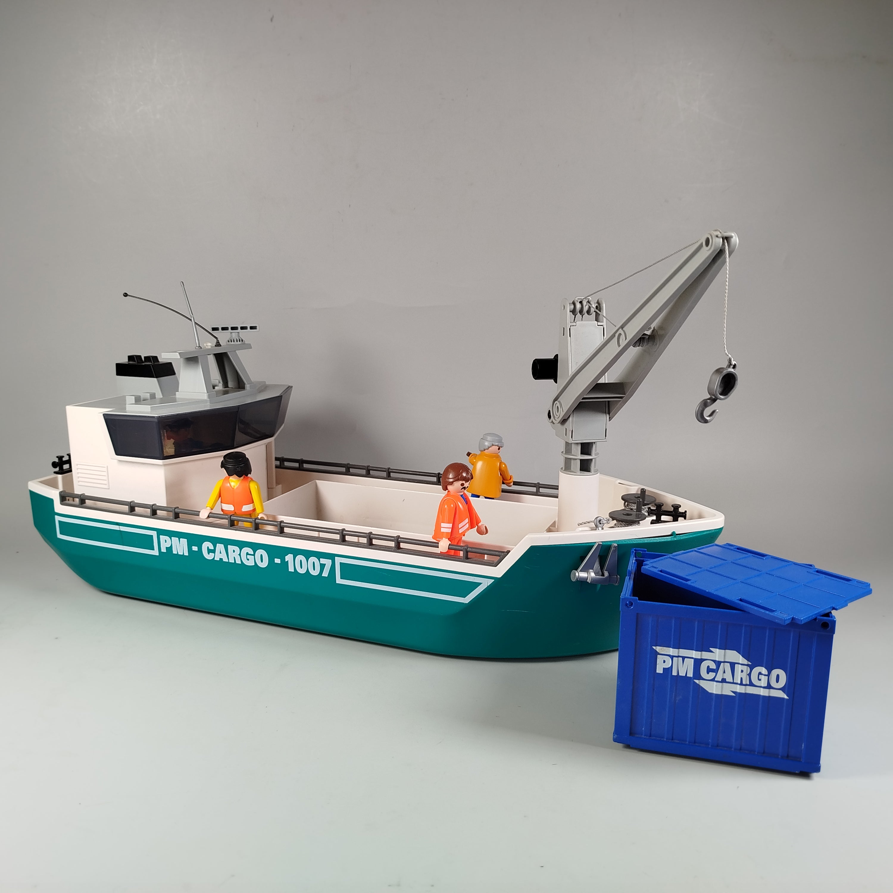 Playmobil Frachtschiff mit Figuren und Zubehör - Set Frachtschiff mit Figuren un