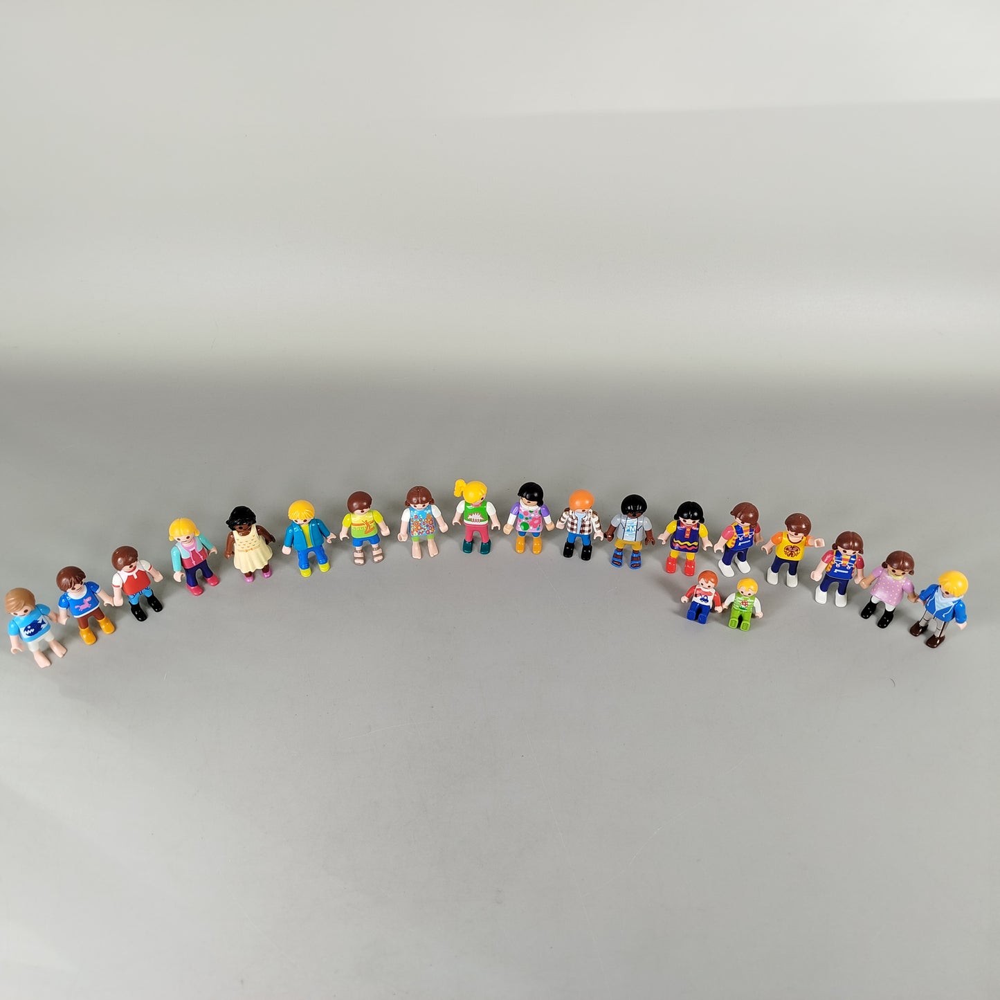 Playmobil Figuren Set von 20 Kinder- und Jugendfiguren