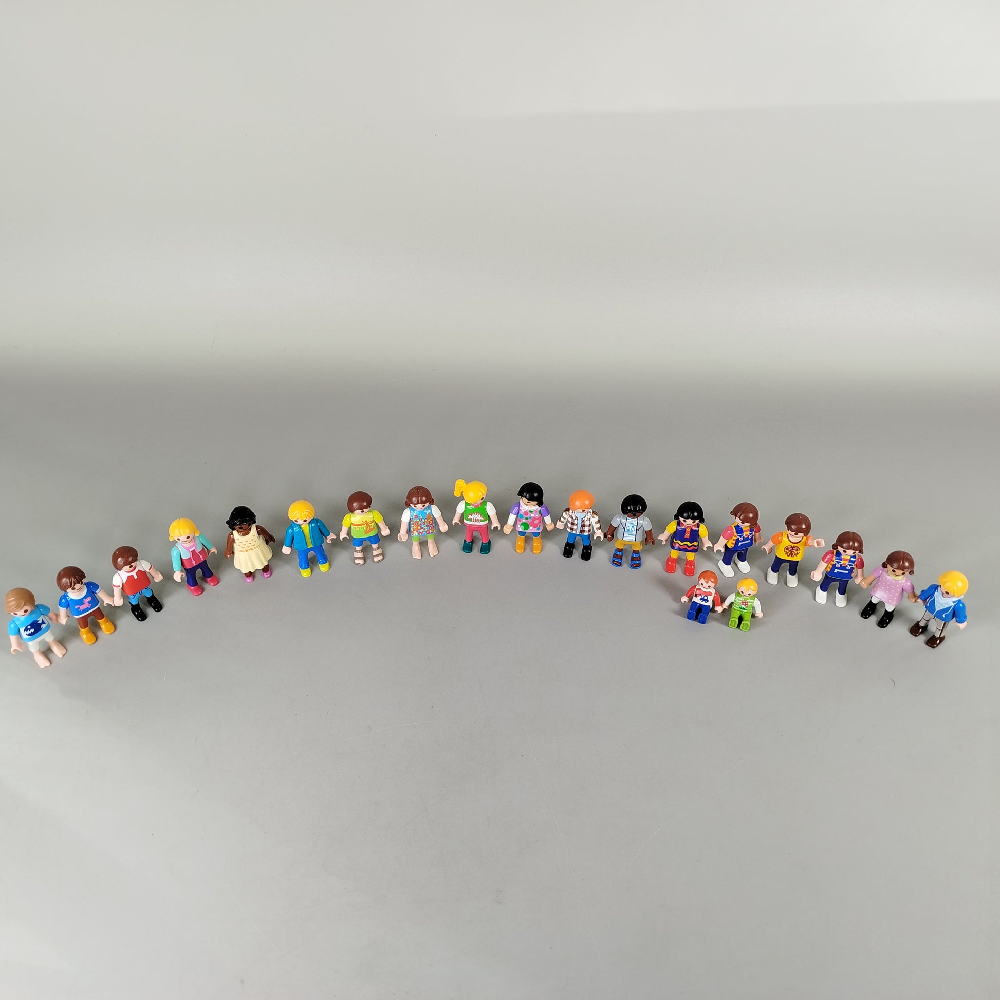 Playmobil Figuren Set von 20 Kinder- und Jugendfiguren