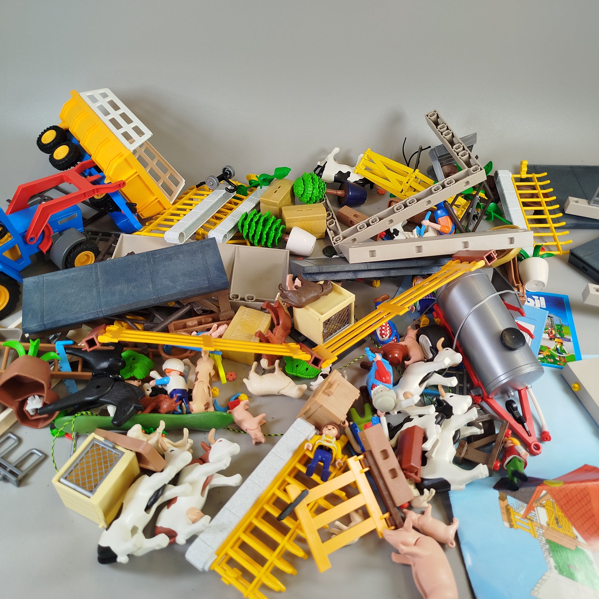 Playmobil Bauernhof Set 4490 – Tiere, Traktor & Zubehör