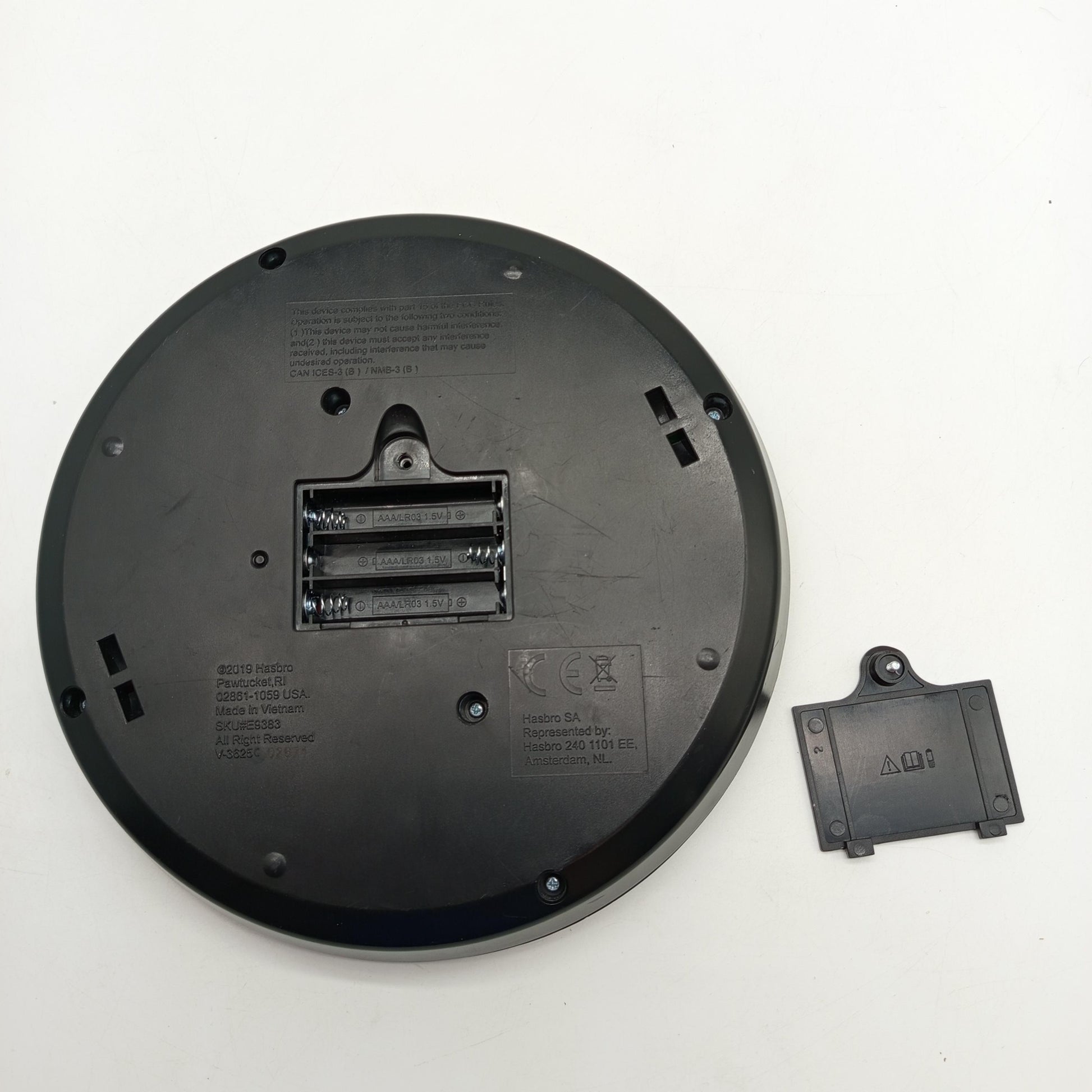 Hasbro Simon Elektronisches Gedächtnisspiel – Kult Brettspiel Klassiker