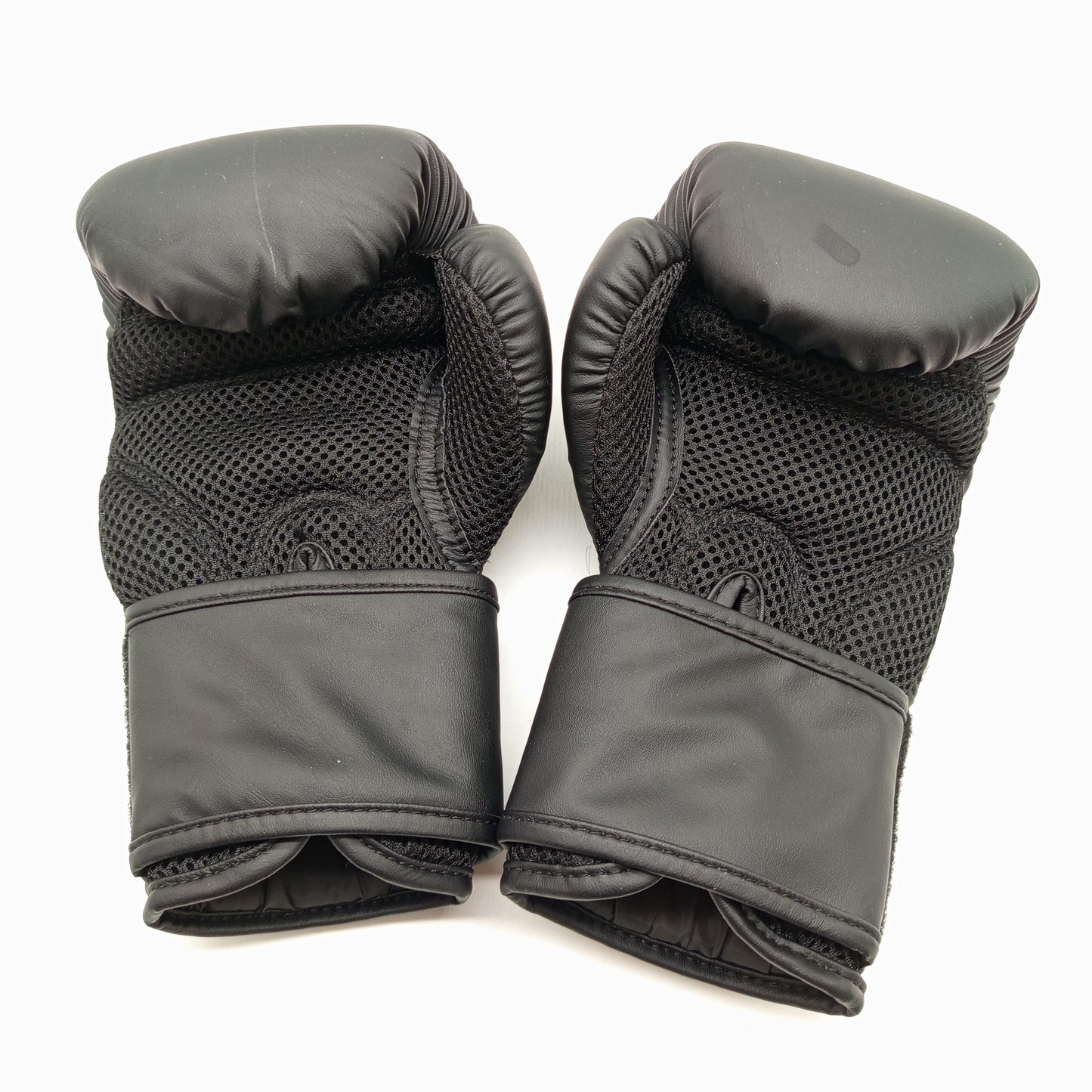 Crivit Boxhandschuhe 4 oz – Trainings- & Sparring-Paar, sehr gut
