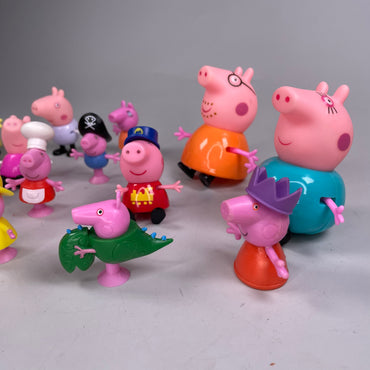 ABD/eOne Peppa Pig, Wutz Konvolut, 16 Schweinefiguren